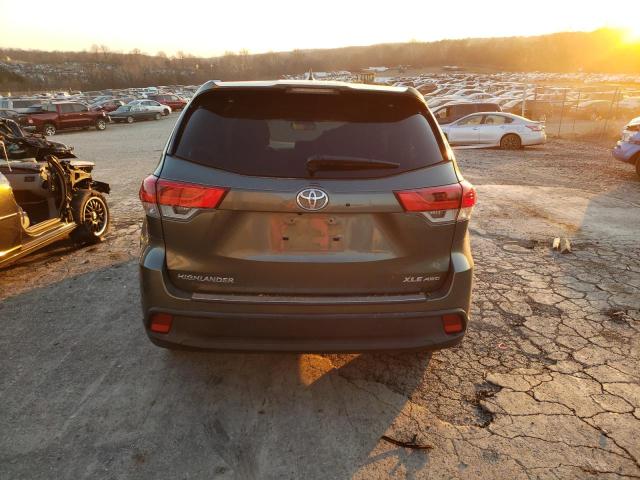 Photo 6 from auction – 2019 TOYOTA HIGHLANDER with VIN 5TDJZRFH8KS947038