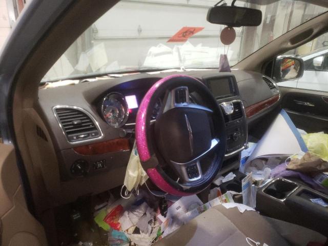 Photo 8 from auction – 2012 CHRYSLER TOWN & COU with VIN 2C4RC1BG9CR320863