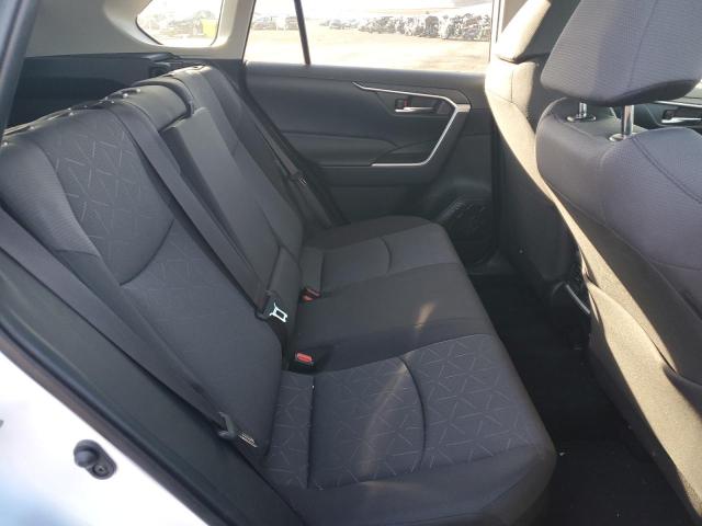 Photo 11 from auction – 2019 TOYOTA RAV4 XLE with VIN JTMRWRFVXKD017106