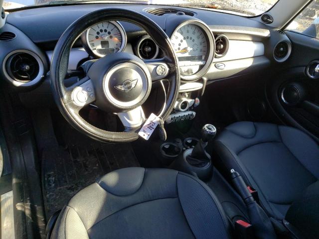 Photo 8 from auction – 2010 MINI COOPER with VIN WMWMF3C53ATZ27077