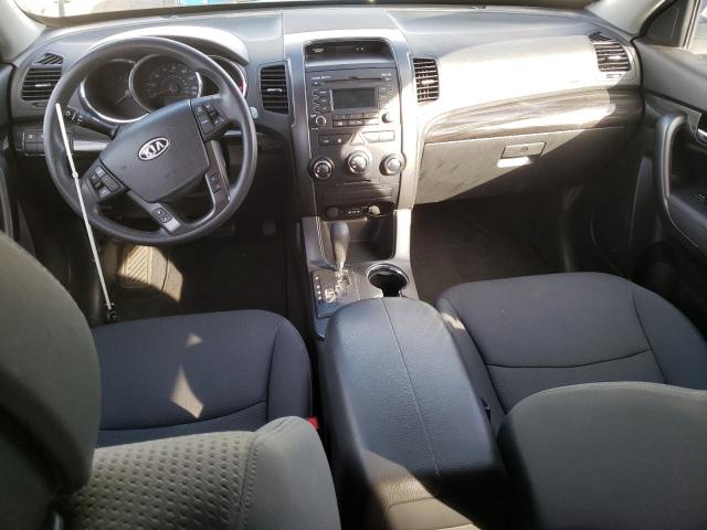 Photo 8 from auction – 2013 KIA SORENTO LX with VIN 5XYKT4A28DG341704