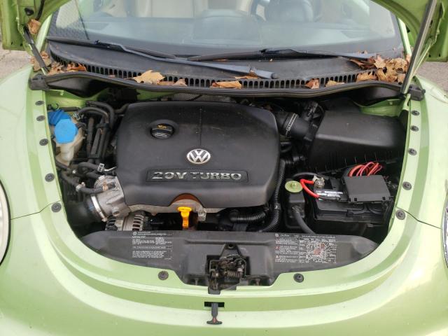 Photo 11 from auction – 2004 VOLKSWAGEN NEW BEETLE with VIN 3VWCD31C24M404154