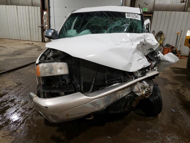 Photo 5 from auction – 2001 GMC NEW SIERRA with VIN 2GTEK19V011356054