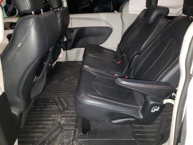 Photo 11 from auction – 2018 CHRYSLER PACIFICA T with VIN 2C4RC1BG9JR107473