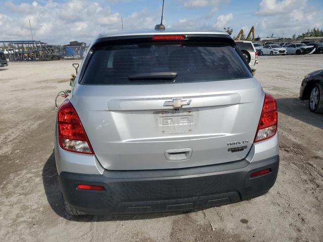 Photo 6 from auction – 2016 CHEVROLET TRAX LS with VIN KL7CJKSB5GB603557