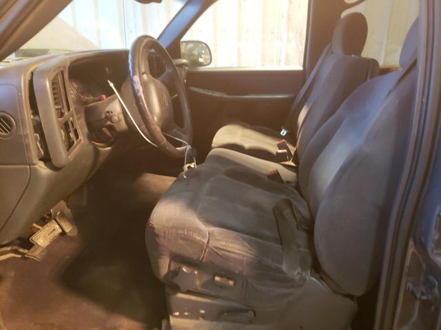 Photo 7 from auction – 2002 CHEVROLET SILVERADO with VIN 1GCGC13U62F192051