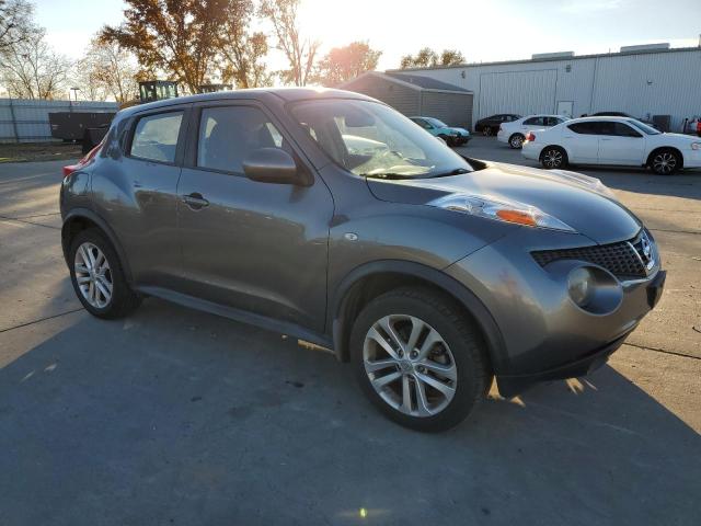 Photo 4 from auction – 2011 NISSAN JUKE S with VIN JN8AF5MR1BT013614