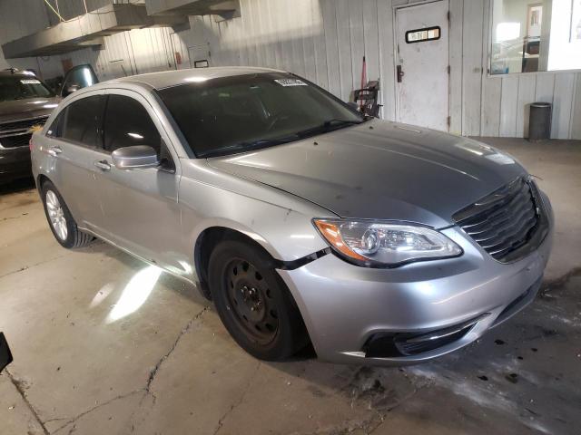 Photo 4 from auction – 2014 CHRYSLER 200 LX with VIN 1C3CCBAB8EN211834