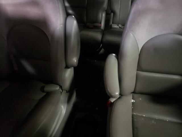 Photo 10 from auction – 2003 CHRYSLER TOWN & COU with VIN 2C8GT64L23R342586