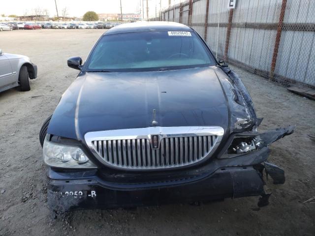 Photo 5 from auction – 2011 LINCOLN TOWN CAR E with VIN 2L1FL8JW4BX759075