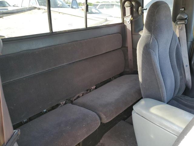Фото 10 с аукциона – 2000 DODGE DAKOTA с VIN 1B7GL22Z7YS519706