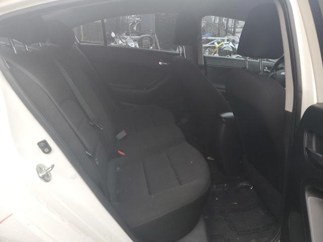 Photo 10 from auction – 2016 KIA FORTE LX with VIN KNAFK4A63G5596651