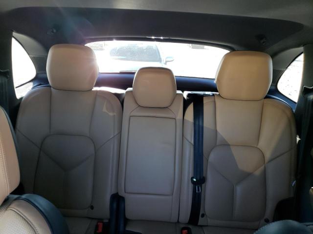 Photo 10 from auction – 2016 PORSCHE CAYENNE with VIN WP1AA2A24GKA36123