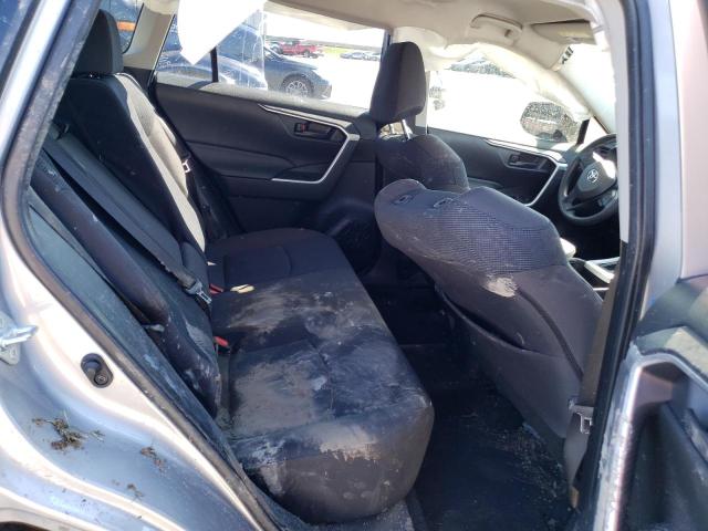 Photo 11 from auction – 2021 TOYOTA RAV4 LE with VIN JTMH1RFV3MD071859