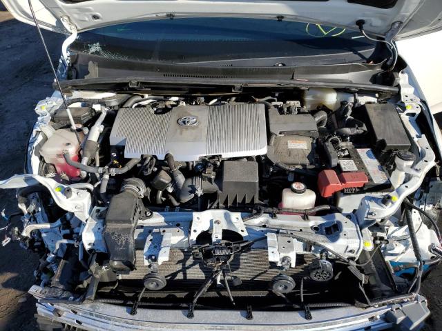 Photo 11 from auction – 2018 TOYOTA PRIUS PRIM with VIN JTDKARFP6J3102224