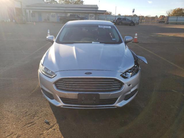 Photo 5 from auction – 2013 FORD FUSION S with VIN 3FA6P0G74DR343057