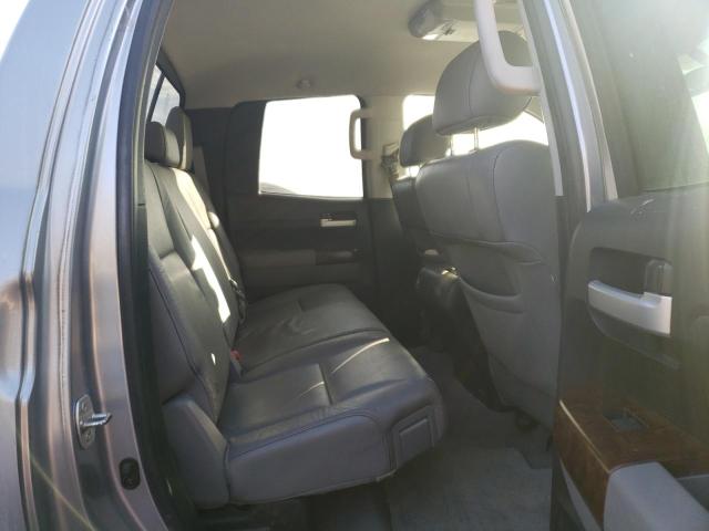 Photo 11 from auction – 2010 TOYOTA TUNDRA with VIN 5TFBY5F10BX172764