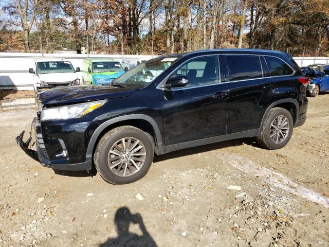 TOYOTA HIGHLANDER 2019 with VIN 5TDKZRFH4KS351588 - Photo from auction