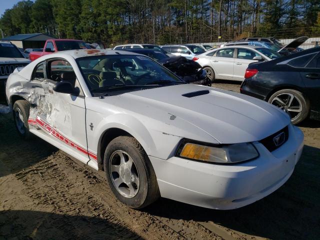 Photo 4 from auction – 2000 FORD MUSTANG with VIN 1FAFP4041YF111123