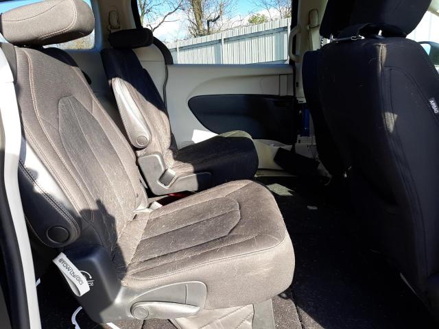 Photo 11 from auction – 2017 CHRYSLER PACIFICA T with VIN 2C4RC1DG1HR744123