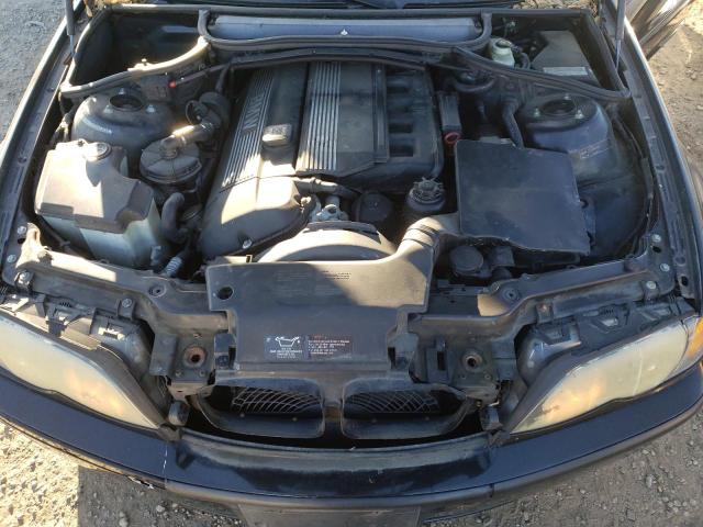 Photo 11 from auction – 2005 BMW 325 I with VIN WBAEV33415KW20565
