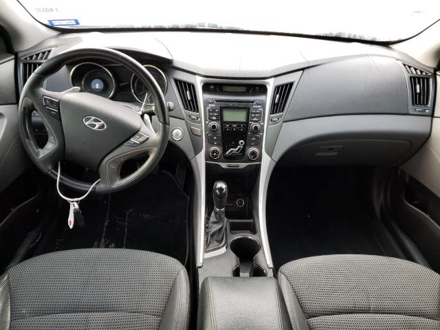 Photo 8 from auction – 2011 HYUNDAI SONATA SE with VIN 5NPEC4AC3BH050913