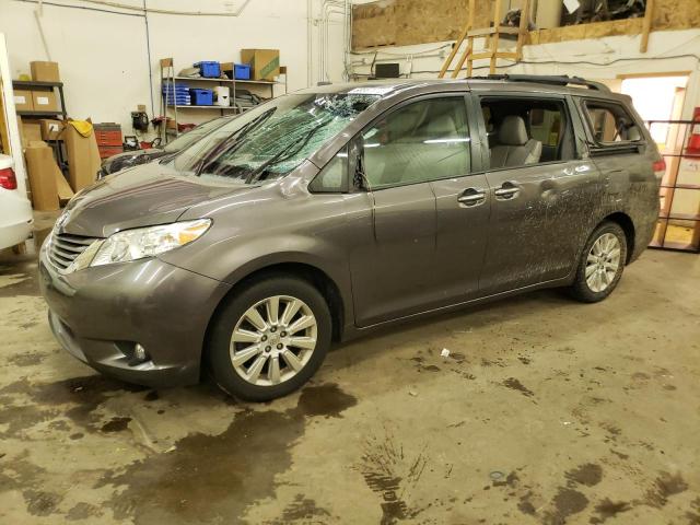 TOYOTA SIENNA XLE 2013 with VIN 5TDDK3DC1DS069218 - Photo from auction