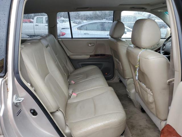 Photo 10 from auction – 2004 TOYOTA HIGHLANDER with VIN JTEEP21A040022652