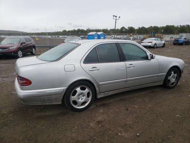Photo 3 from auction – 2000 MERCEDES-BENZ E 430 with VIN WDBJF70G4YA961679