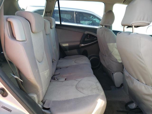 Photo 11 from auction – 2006 TOYOTA RAV4 with VIN JTMZD33VX65010034