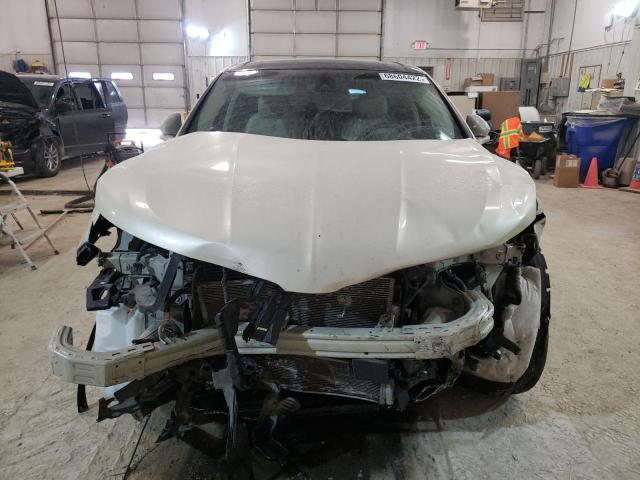 Photo 5 from auction – 2016 LINCOLN MKX RESERV with VIN 2LMPJ8LR2GBL55426