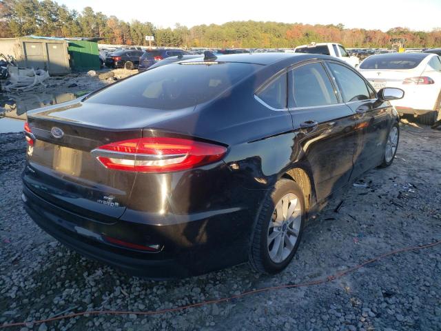 Photo 3 from auction – 2019 FORD FUSION SE with VIN 3FA6P0LU6KR285557