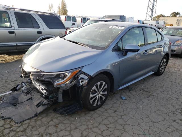 TOYOTA COROLLA LE 2021 with VIN JTDEAMDE4MJ027525 - Photo from auction