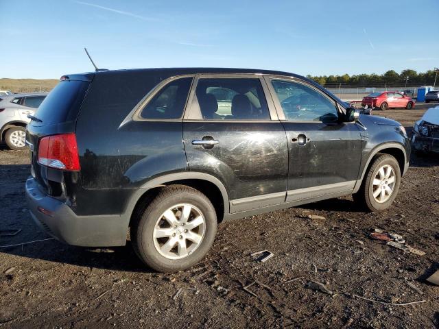 Photo 3 from auction – 2012 KIA SORENTO with VIN 5XYKT3A1XCG299858