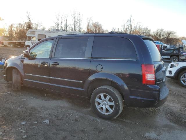 Photo 2 from auction – 2010 CHRYSLER TOWN & COU with VIN 2A4RR5D1XAR141334