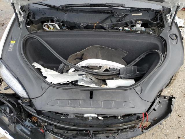 Photo 12 from auction – 2018 TESLA MODEL X with VIN 5YJXCBE47JF086195