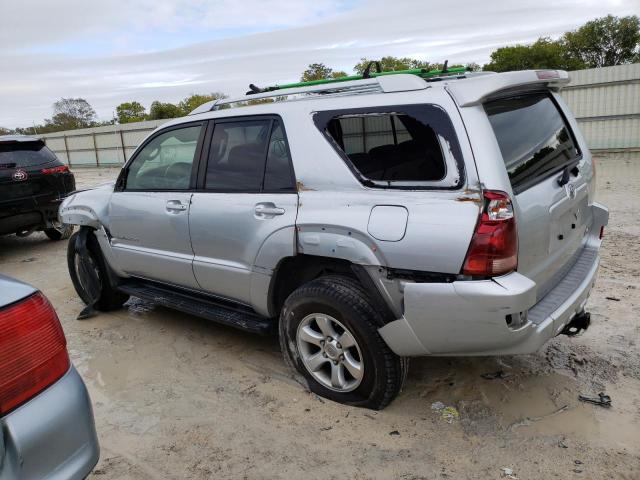 Photo 2 from auction – 2004 TOYOTA 4RUNNER SR with VIN JTEBT14R040043706