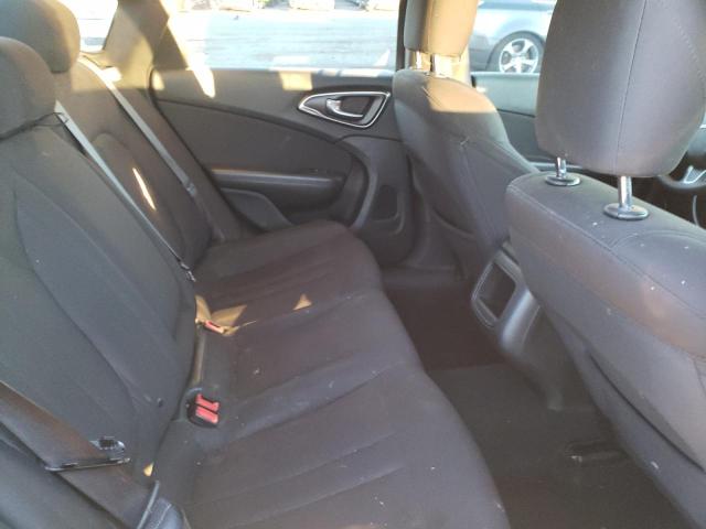 Photo 10 from auction – 2015 CHRYSLER 200 LIMITE with VIN 1C3CCCAB1FN739917