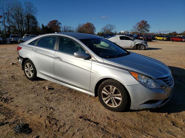 Photo 4 from auction – 2014 HYUNDAI SONATA GLS with VIN 5NPEB4AC3EH841238