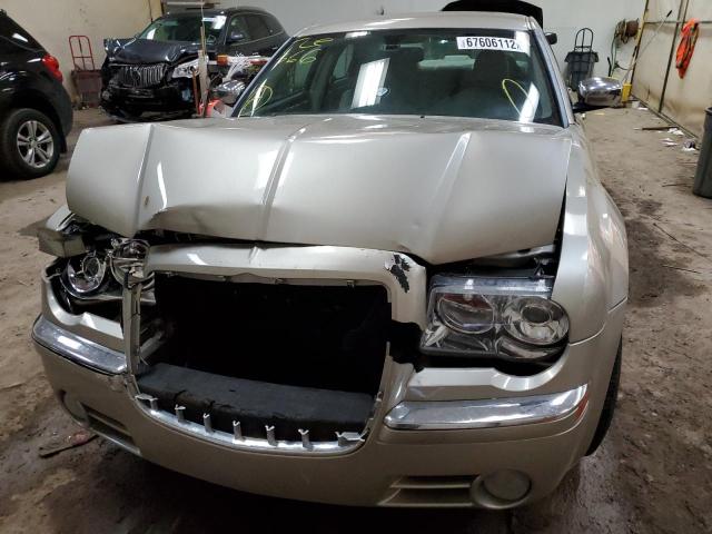 Photo 5 from auction – 2006 CHRYSLER 300C with VIN 2C3LA63H96H277706