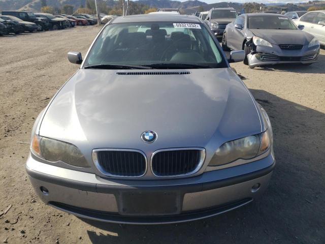 Photo 5 from auction – 2004 BMW 325 IS SUL with VIN WBAAZ33424KP85610