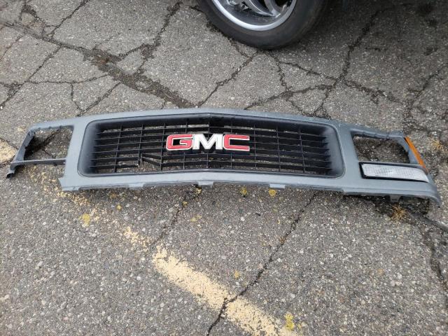 Photo 12 from auction – 1997 CHEVROLET GMT-400 with VIN 1GCEC14M3VE248799