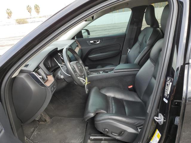 Photo 7 from auction – 2019 VOLVO XC60 T5 MO with VIN LYV102DK7KB197315