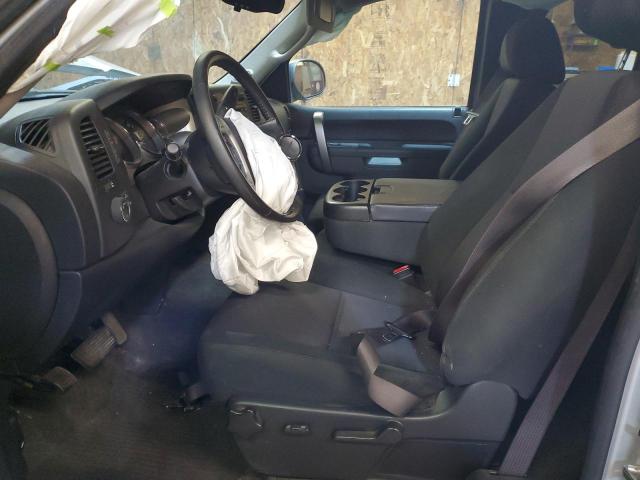 Photo 7 from auction – 2013 CHEVROLET SILVERADO with VIN 1GCRKSE79DZ354944