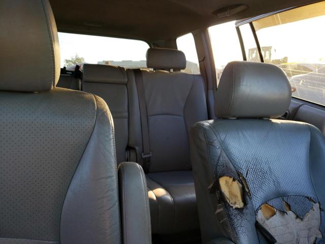 Photo 10 from auction – 2005 TOYOTA HIGHLANDER with VIN JTEEP21A750094952