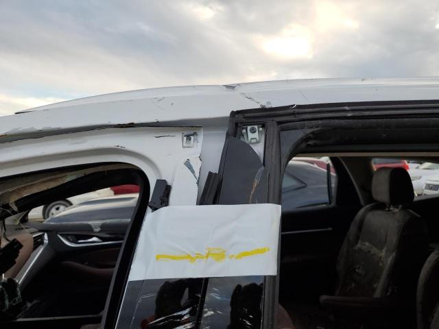 Photo 13 from auction – 2019 BUICK ENCLAVE AV with VIN 5GAERDKWXKJ235444