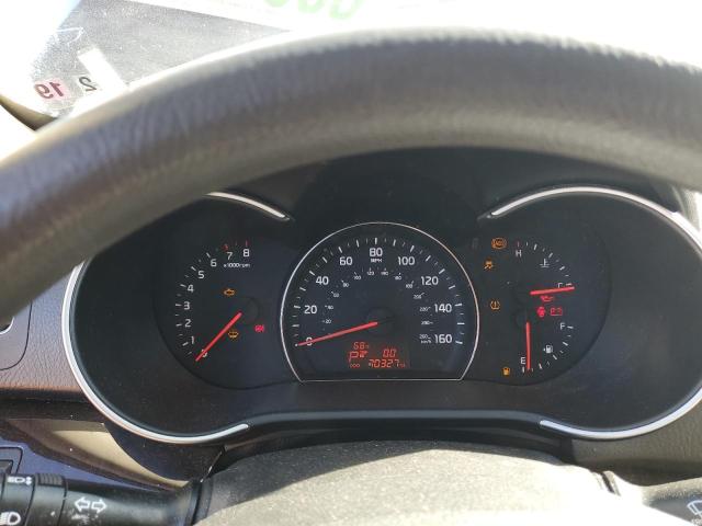 Photo 9 from auction – 2015 KIA SORENTO LX with VIN 5XYKT3A69FG645592