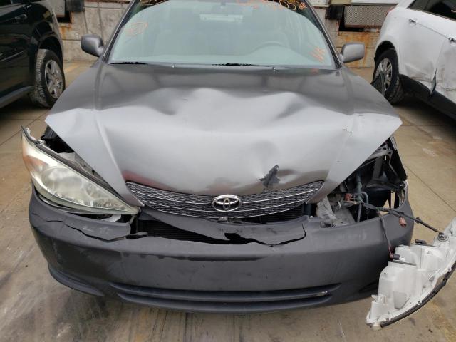 Photo 11 from auction – 2002 TOYOTA CAMRY LE with VIN 4T1BE32K32U582094