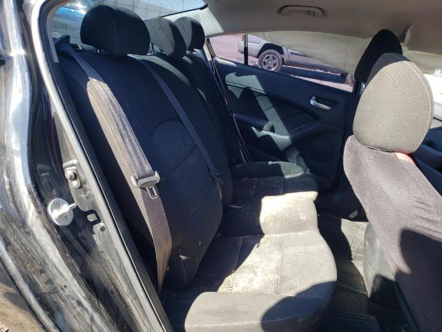 Photo 10 from auction – 2017 KIA FORTE LX with VIN 3KPFK4A76HE111727