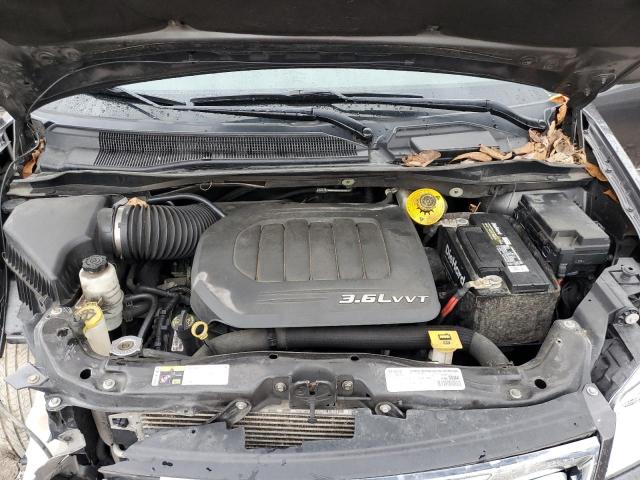 Photo 12 from auction – 2016 CHRYSLER TOWN & COU with VIN 2C4RC1BG5GR281002